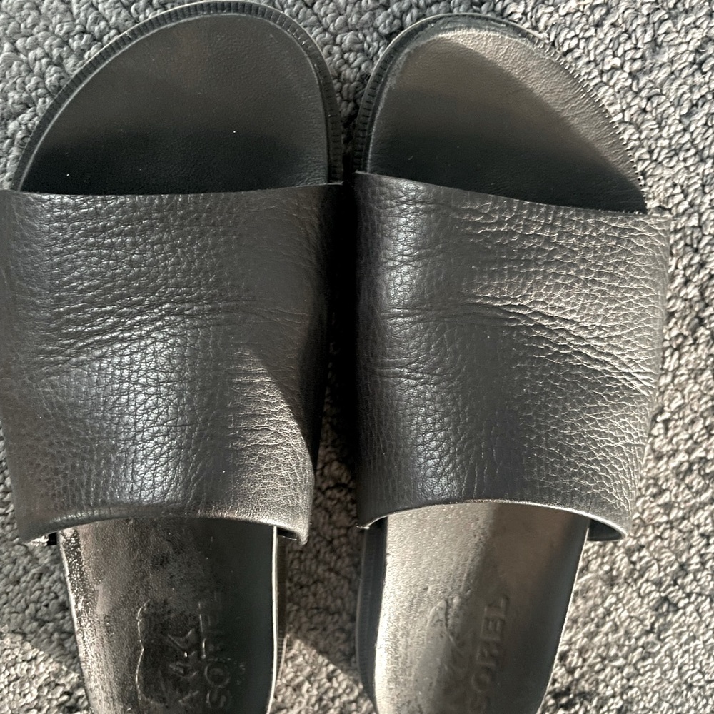 Sorel - slide sandals